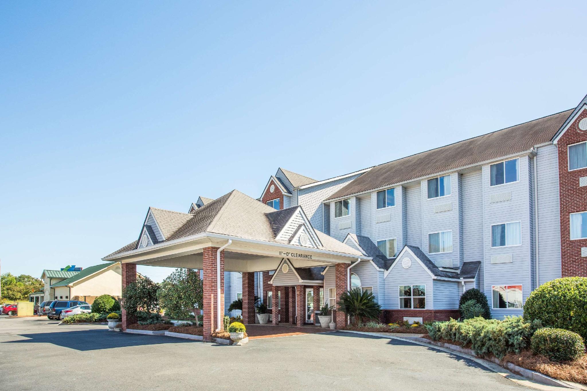 Microtel Inn & Suites By Wyndham Tifton Eksteriør bilde