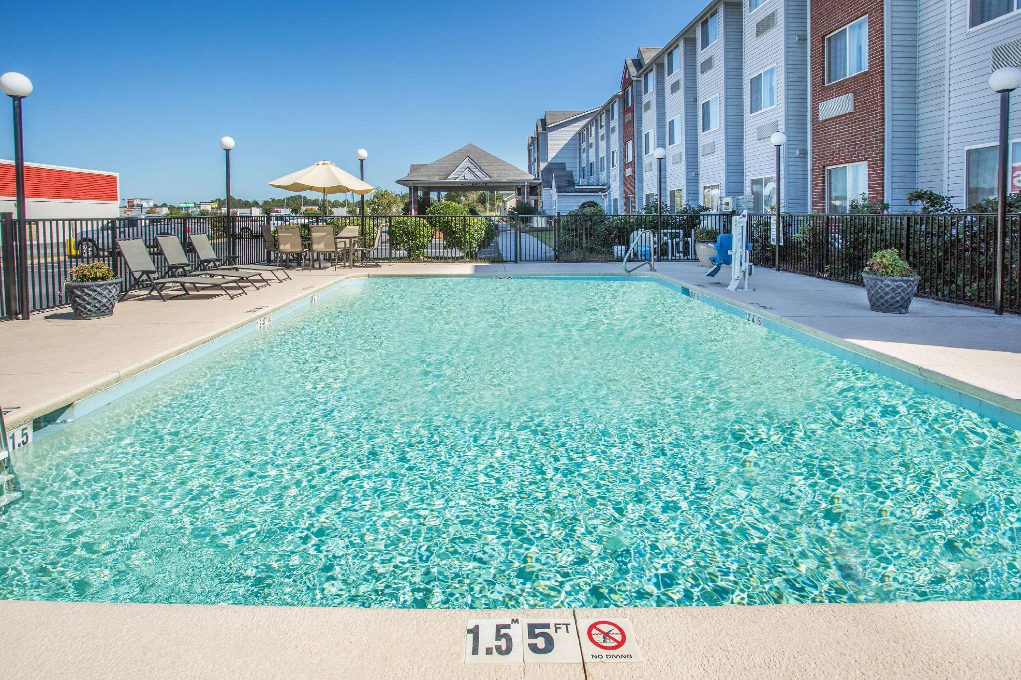 Microtel Inn & Suites By Wyndham Tifton Eksteriør bilde